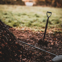 Lade das Bild in den Galerie-Viewer, Kompost Abholung mit Kran - landree - holzhof